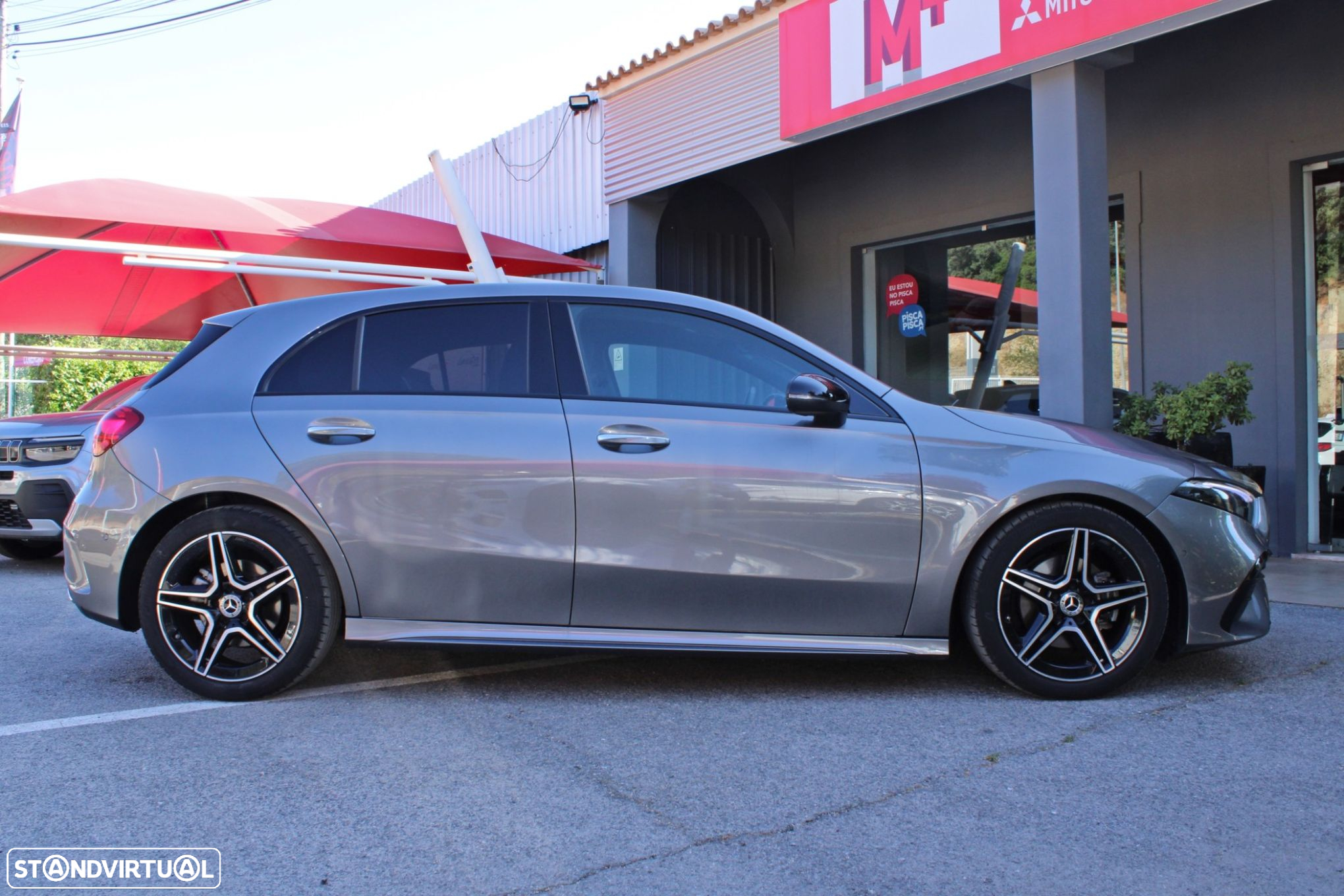 Mercedes-Benz A 200 - 4