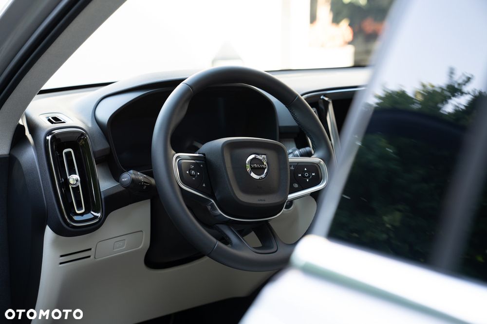 Volvo XC 40 B5 AWD Ultimate Bright - 27