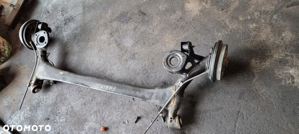 BELKA ZAWIESZENIA TYŁ TYLNA TYLNIA SKODA FABIA III HB OŚ - 1
