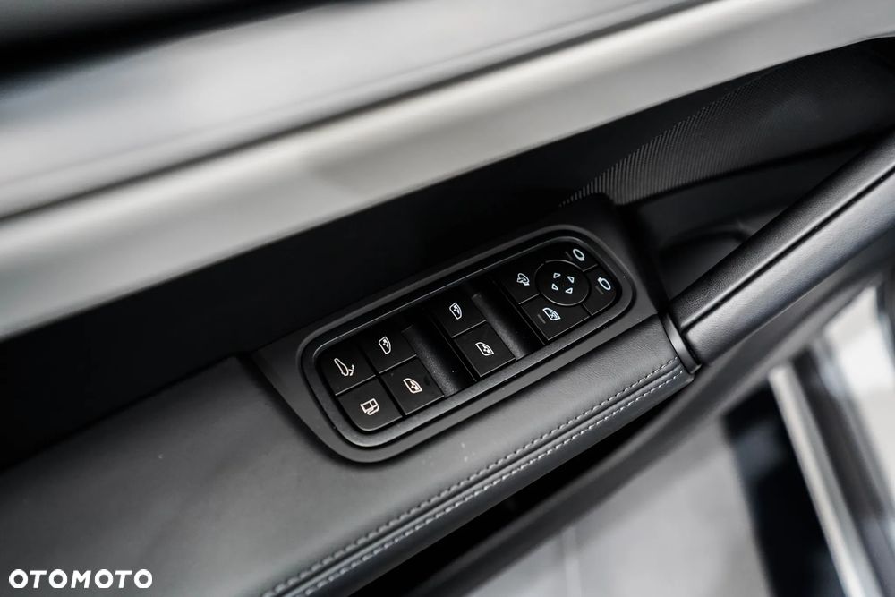 Porsche Cayenne S E-Hybrid PHEV Black Edition - 19