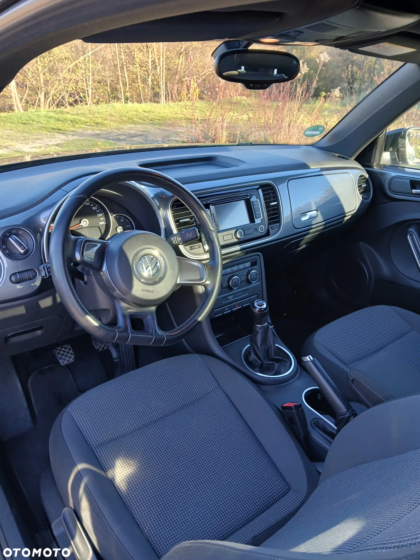 Volkswagen New Beetle - 11