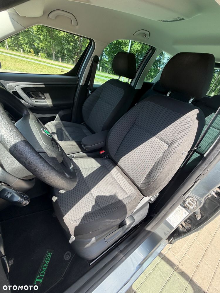Skoda Roomster 1.2 TSI Style PLUS EDITION - 36
