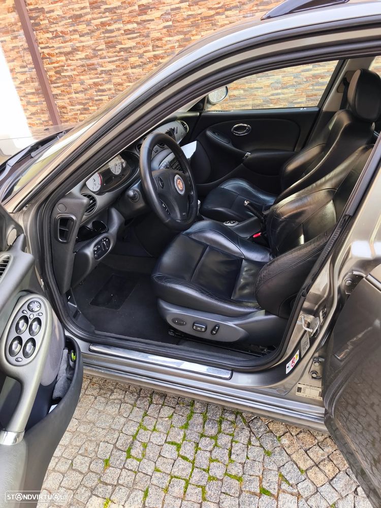 MG ZT ZT-T 2.0 CDTi 135 Extreme - 6