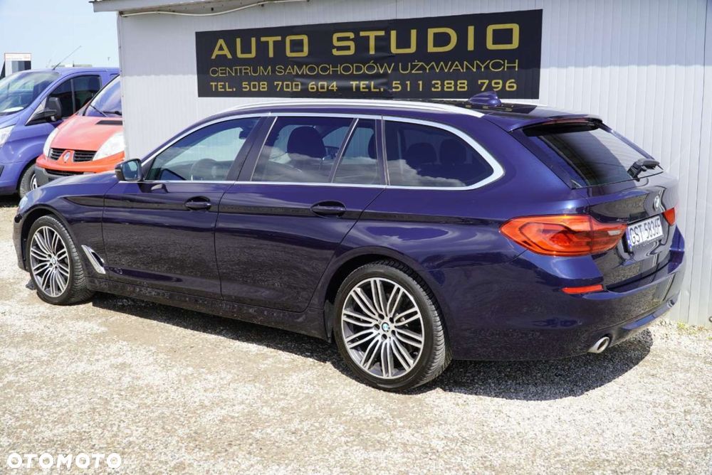 BMW Seria 5 520d Sport Line sport - 39