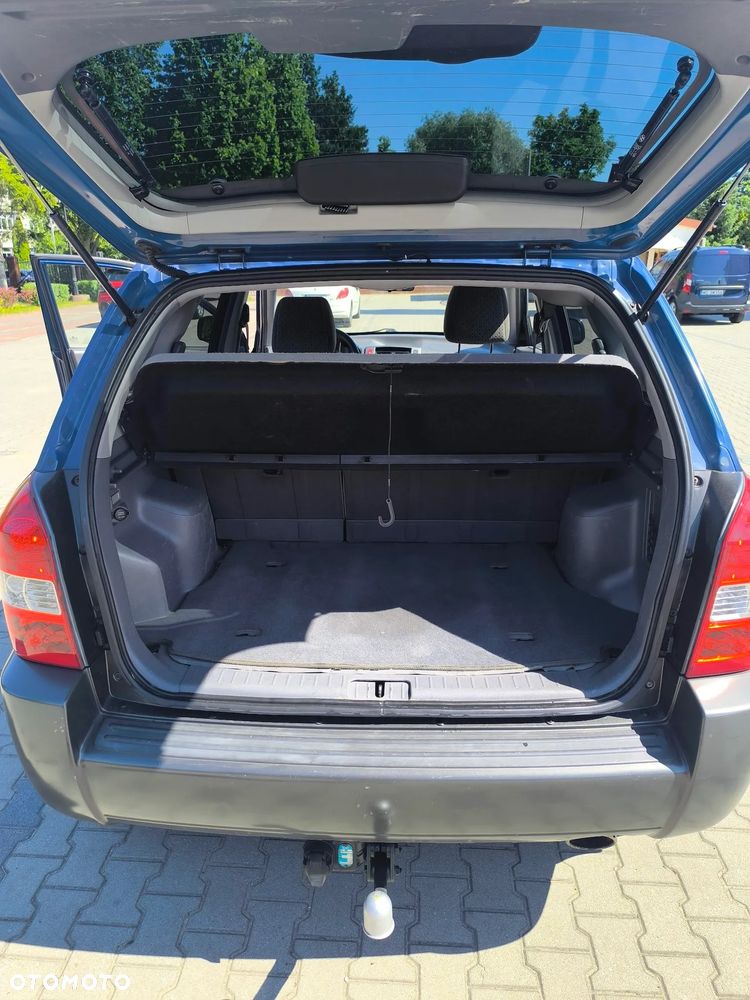 Hyundai Tucson 2.0 4WD GLS - 11