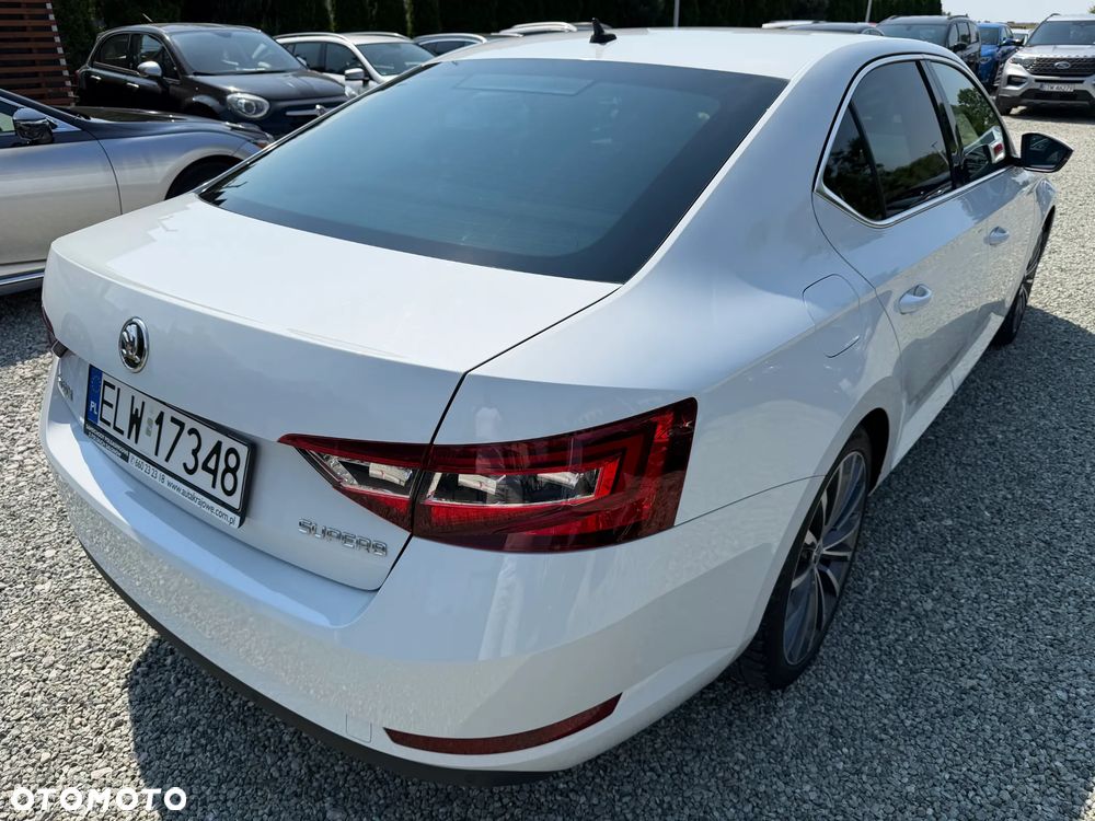 Skoda Superb 2.0 TDI DSG L&K - 12
