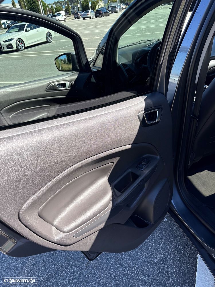 Ford EcoSport 1.5 TDCi Titanium - 5