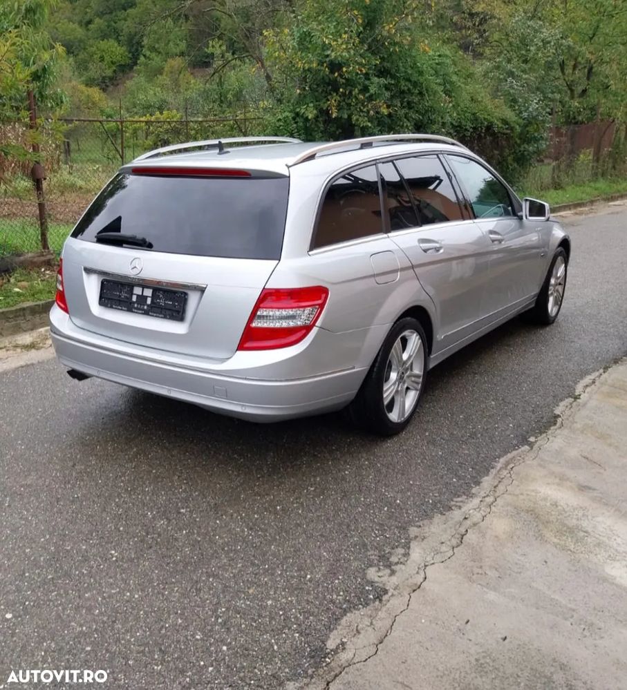 Mercedes-Benz C 180 CGI Automatik BlueEFFICIENCY Elegance - 3