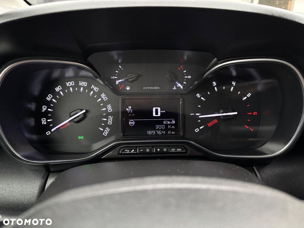 Citroën C3 Aircross 1.6 BlueHDi Live S&S - 13