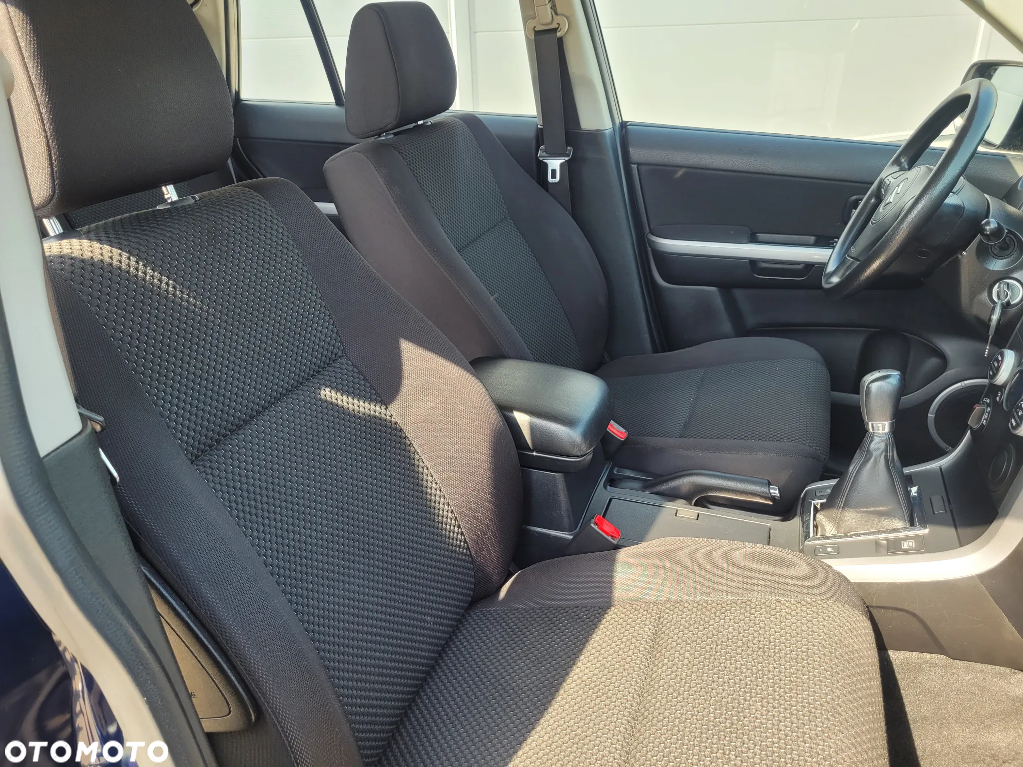 Suzuki Grand Vitara 2.0 Comfort Limited - 20