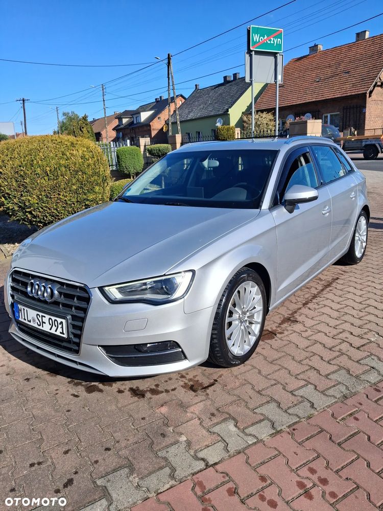 Audi A3 Sportback - 3