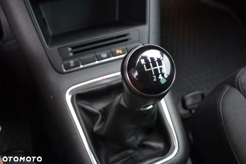 Volkswagen Tiguan - 25