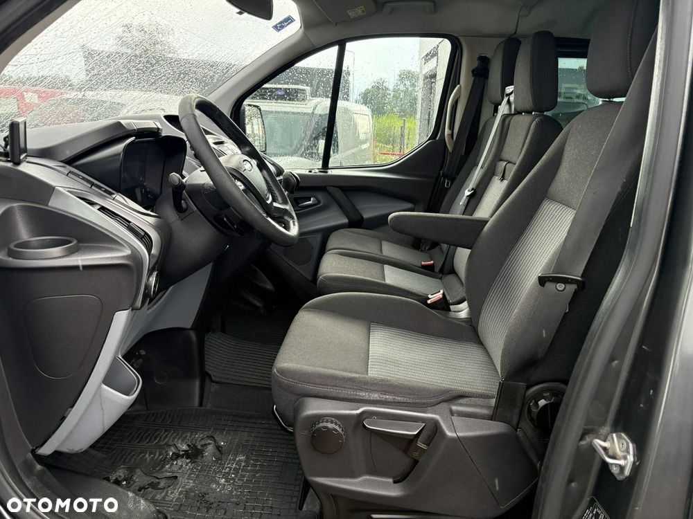 Ford Transit Custom - 11