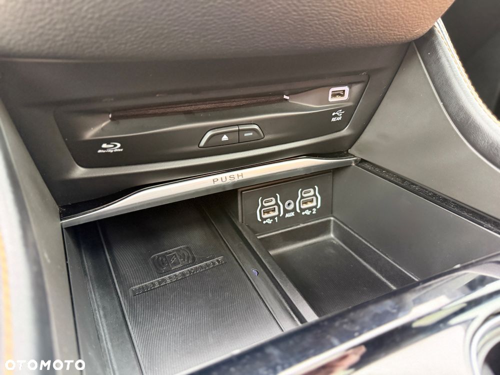 Chrysler Pacifica - 20