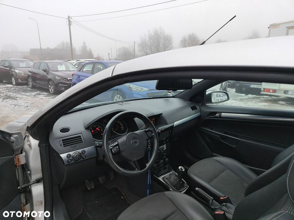 Opel Astra - 20