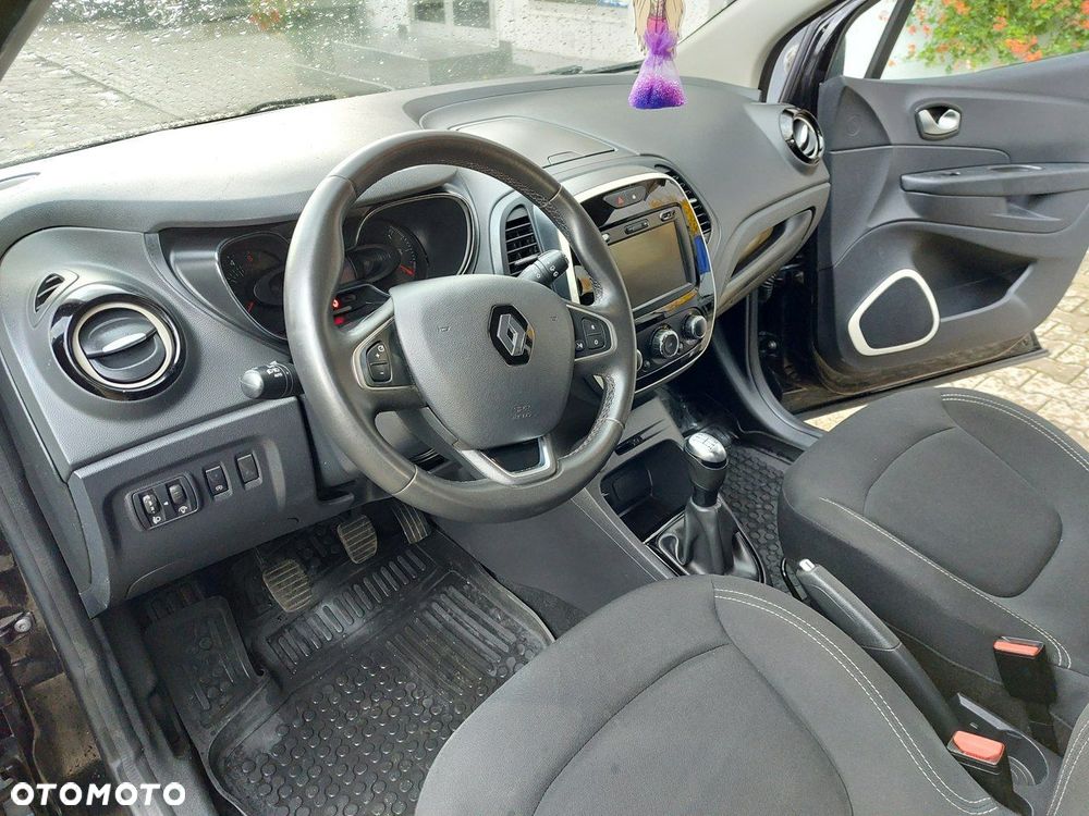 Renault Captur - 10