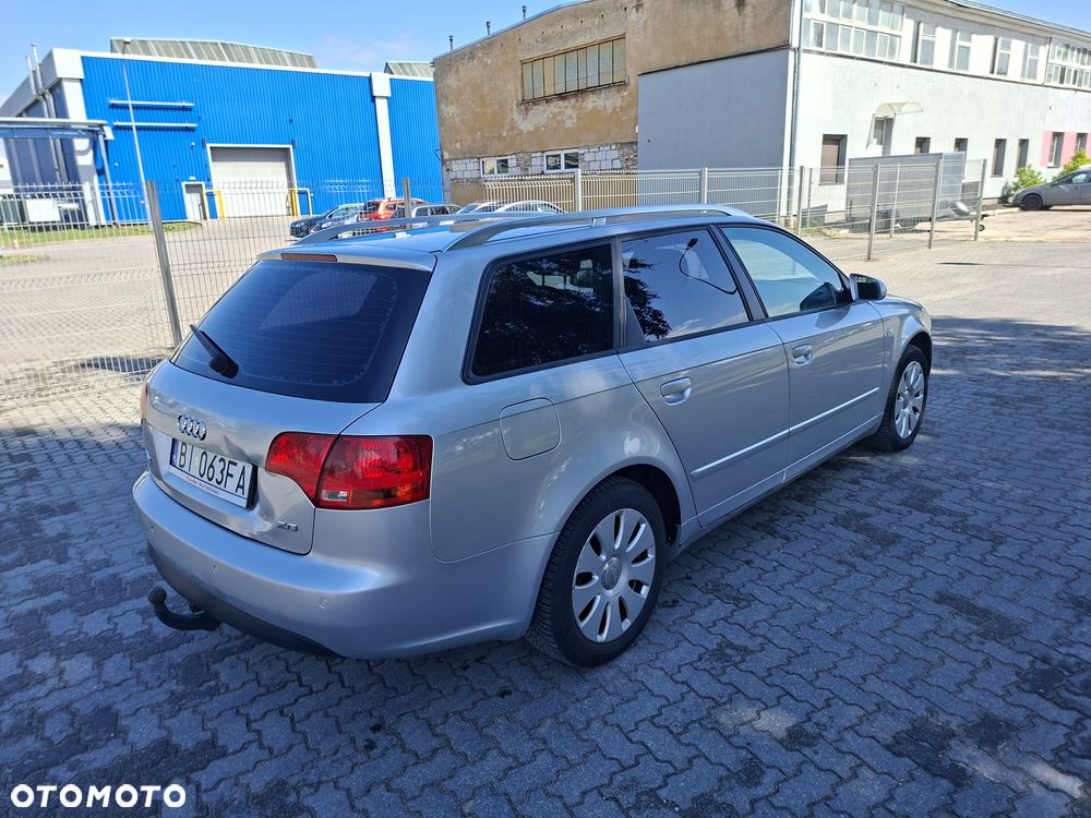 Audi A4 Avant - 3