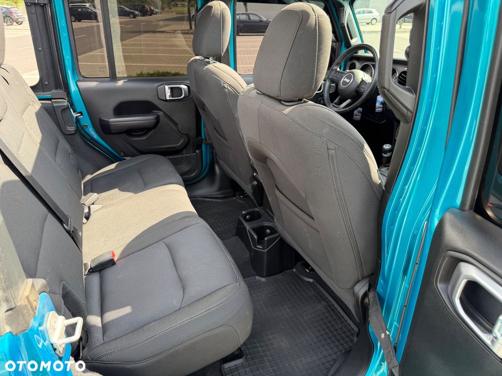 Jeep Wrangler 2.0 T-GDI Softtop AWD Automatik Rubicon - 17