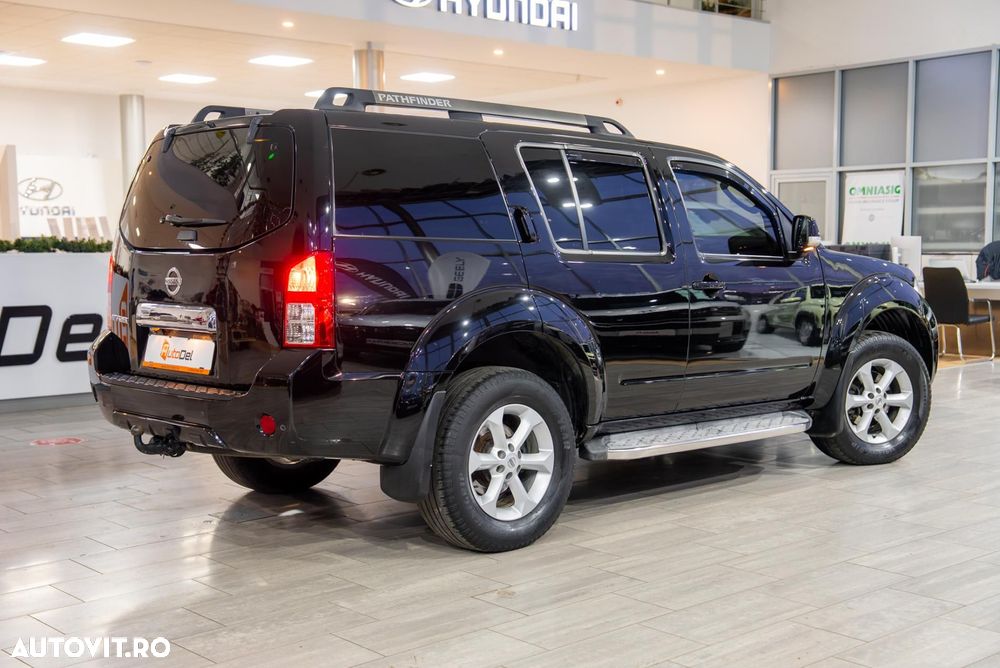 Nissan Pathfinder 2.5 dCi DPF All Mode 4X4 LE Aut. - 11