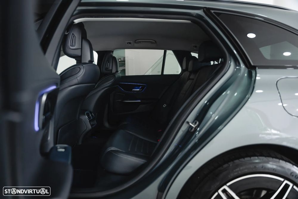 Mercedes-Benz C 300 de T 9G-TRONIC AMG Line - 41