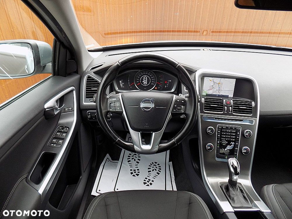 Volvo XC 60 D4 Geartronic Kinetic - 15
