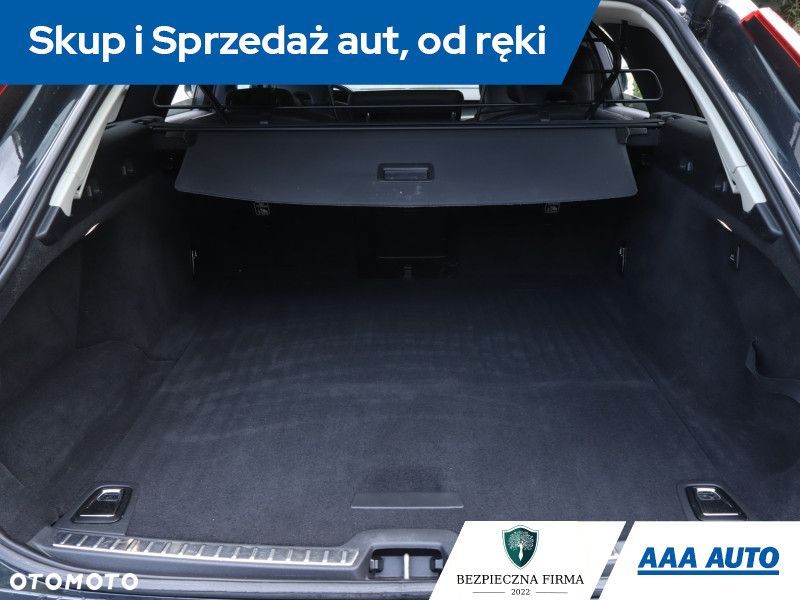 Volvo V90 Cross Country - 15