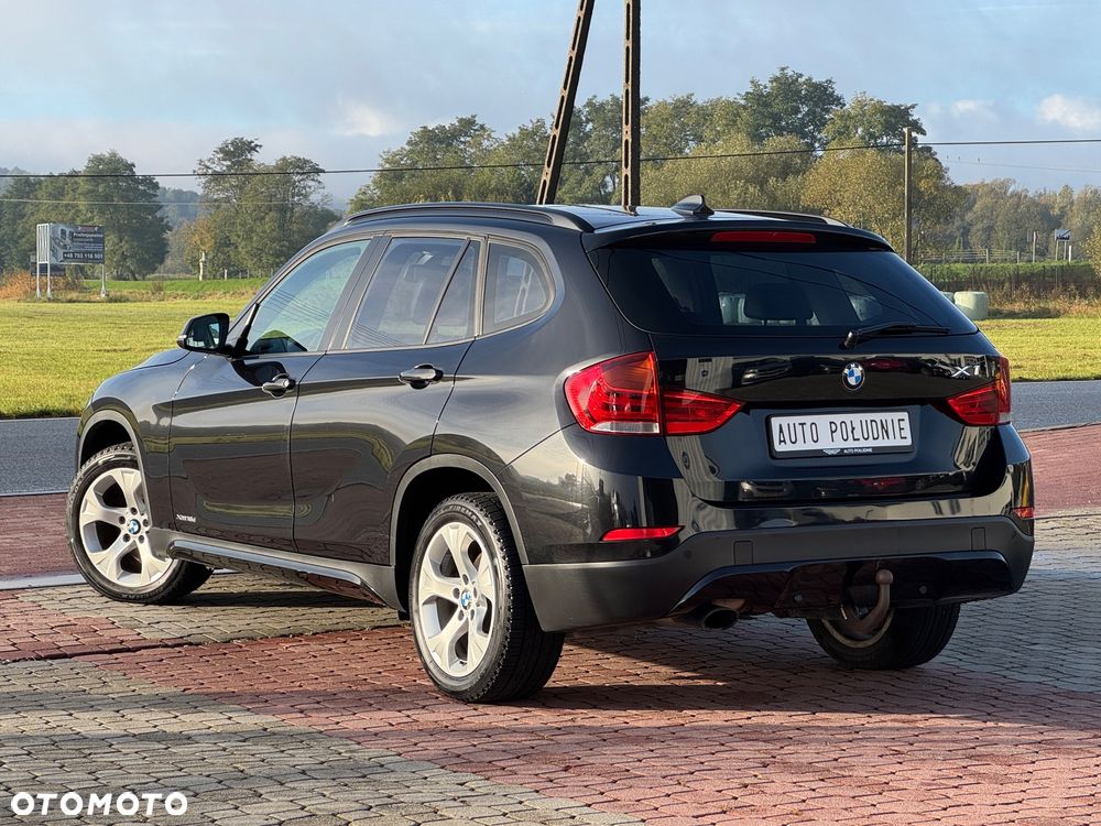 BMW X1 sDrive18d Sport Line - 4