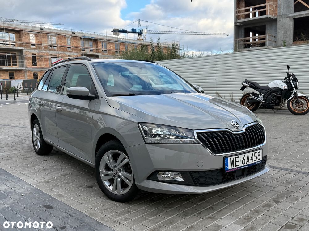 Skoda Fabia 1.0 TSI Ambition Plus - 2