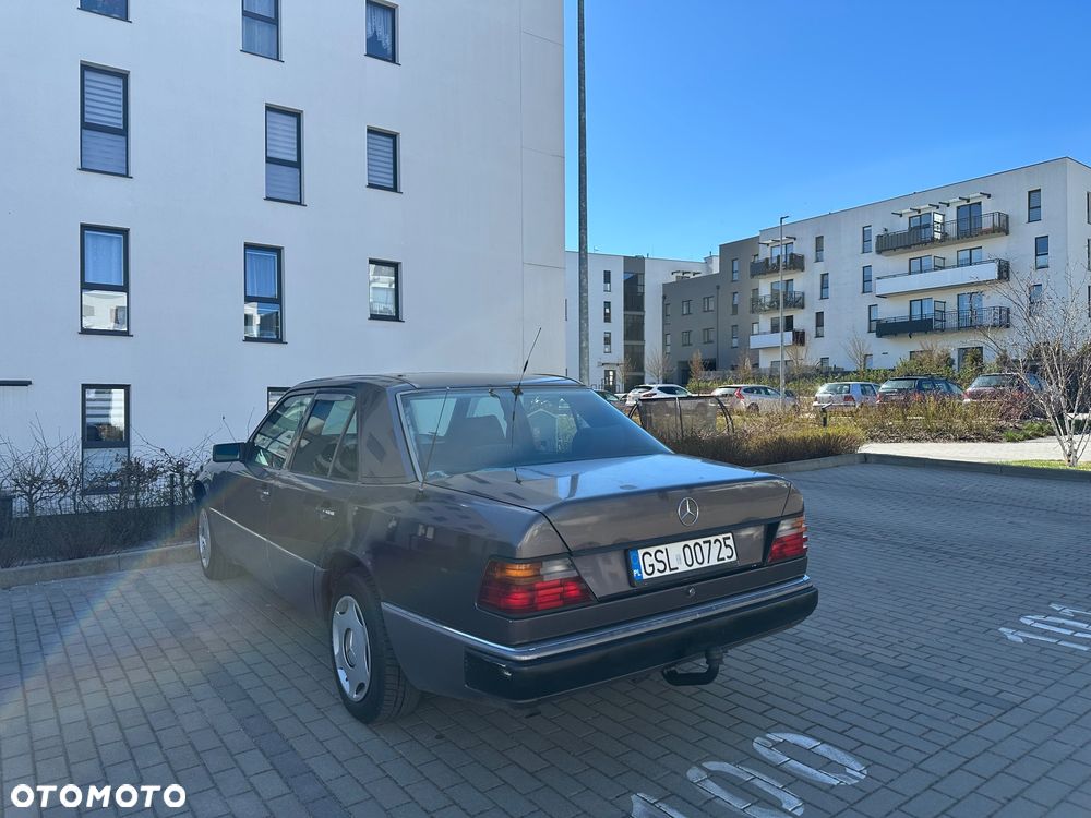 Mercedes-Benz W124 (1984-1993) - 5