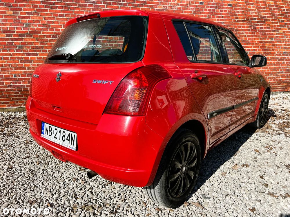 Suzuki Swift - 5