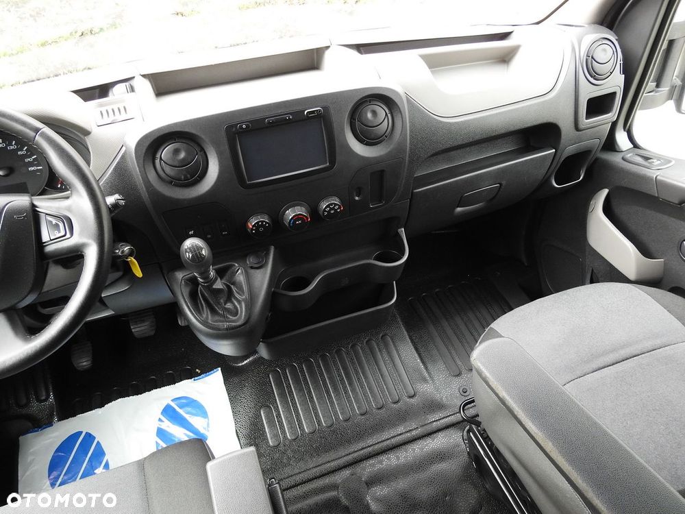Renault MASTER PLANDEKA 8 PALET WEBASTO TEMPOMAT NAWIGACJA KLIMATYZACJA PNEUMATYKA  170KM - 32