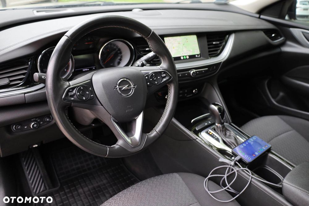 Opel Insignia 1.5 T Elite S&S - 11