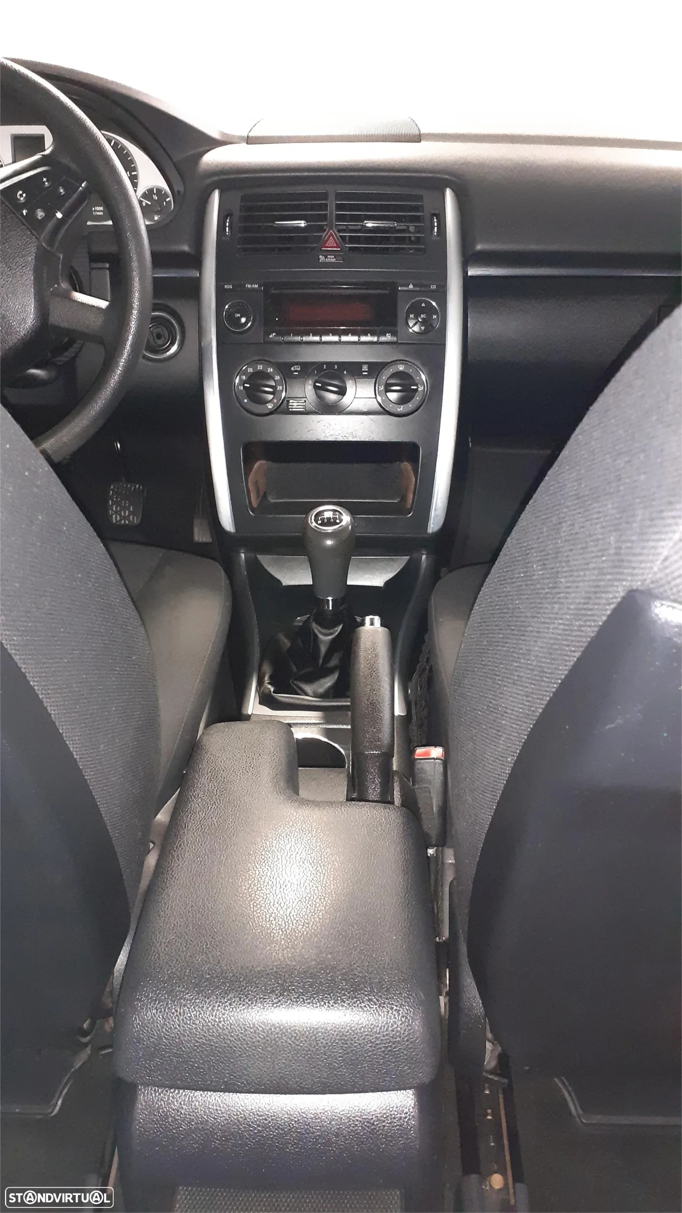 Mercedes-Benz B 180 CDi - 4