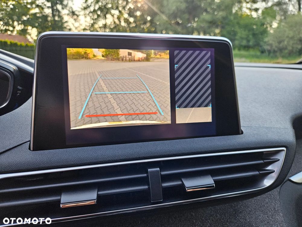 Peugeot 3008 1.6 PureTech GT Pack S&S EAT8 - 11