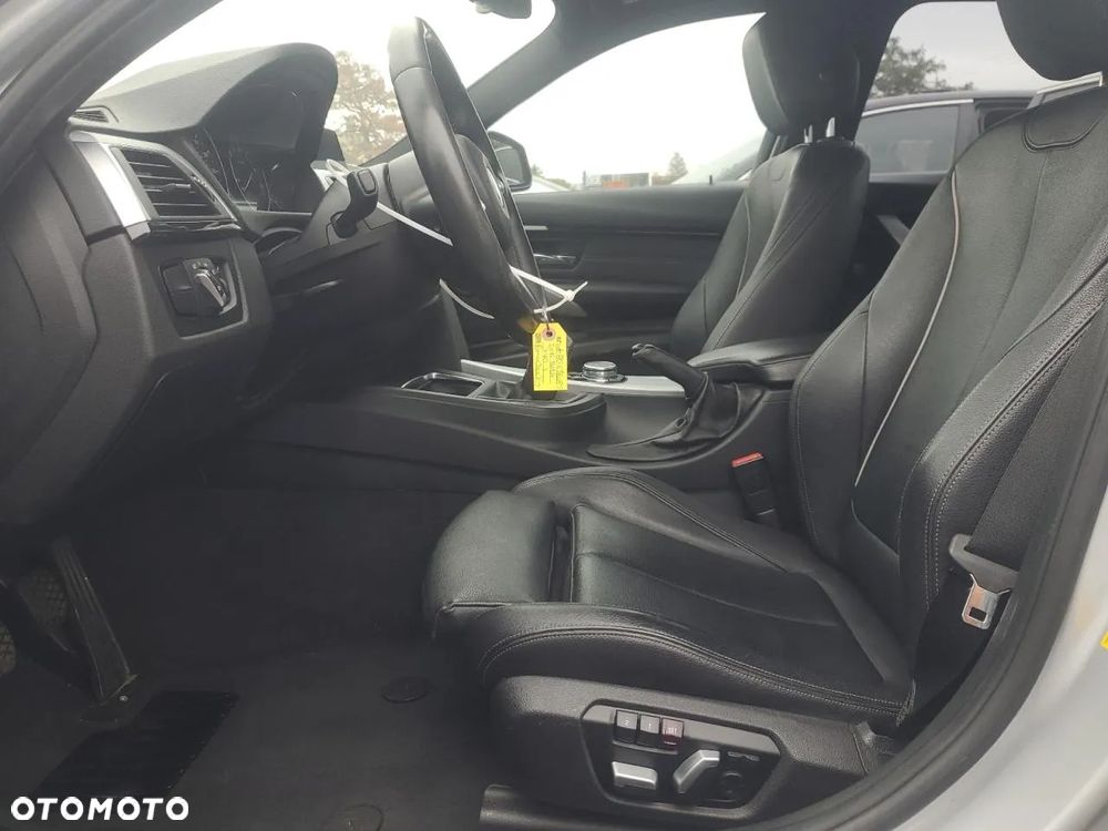 BMW Seria 3 340i M Sport - 7