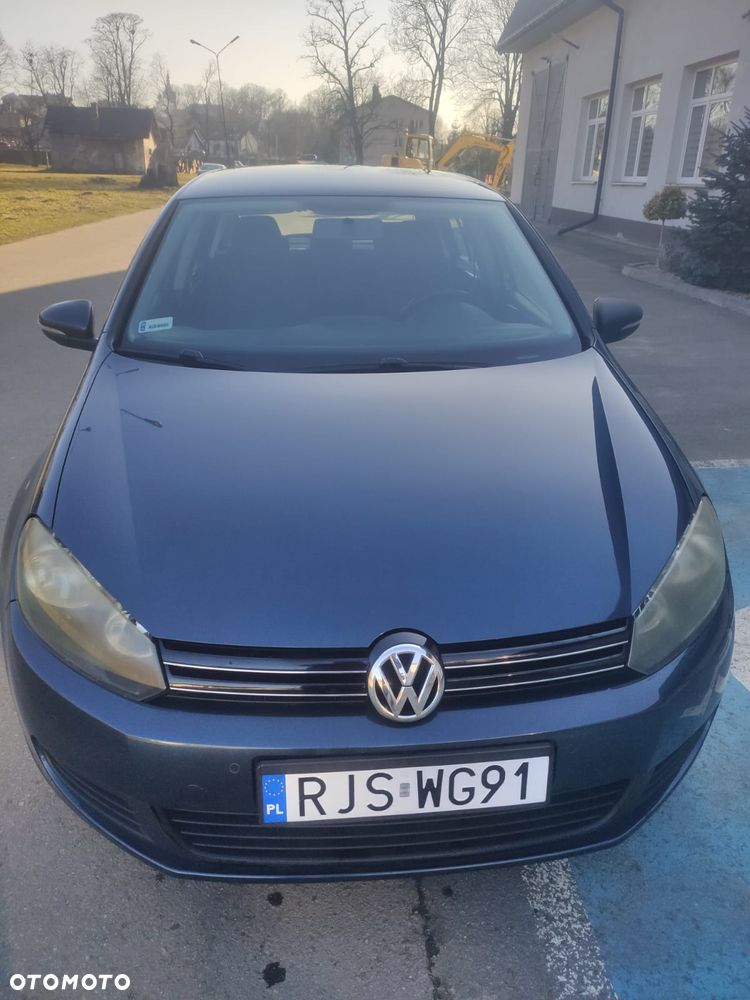 Volkswagen Golf - 2