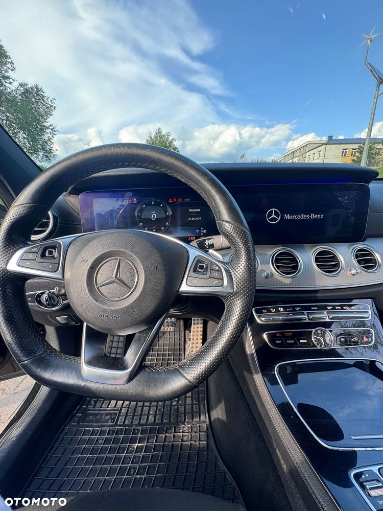 Mercedes-Benz Klasa E 200 d 9G-TRONIC - 17