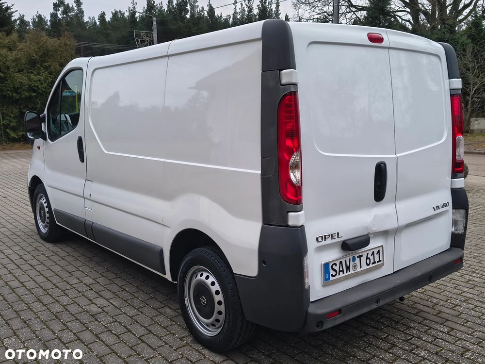 Opel Vivaro - 4
