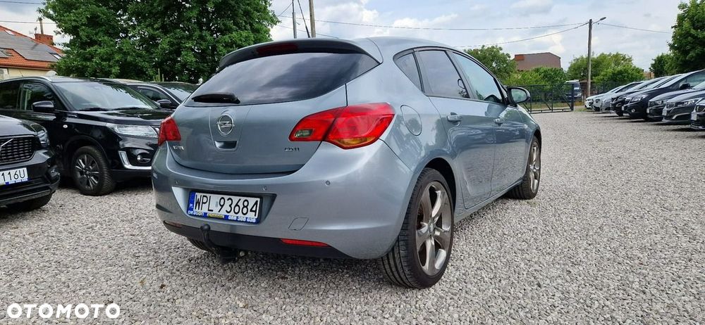 Opel Astra - 12