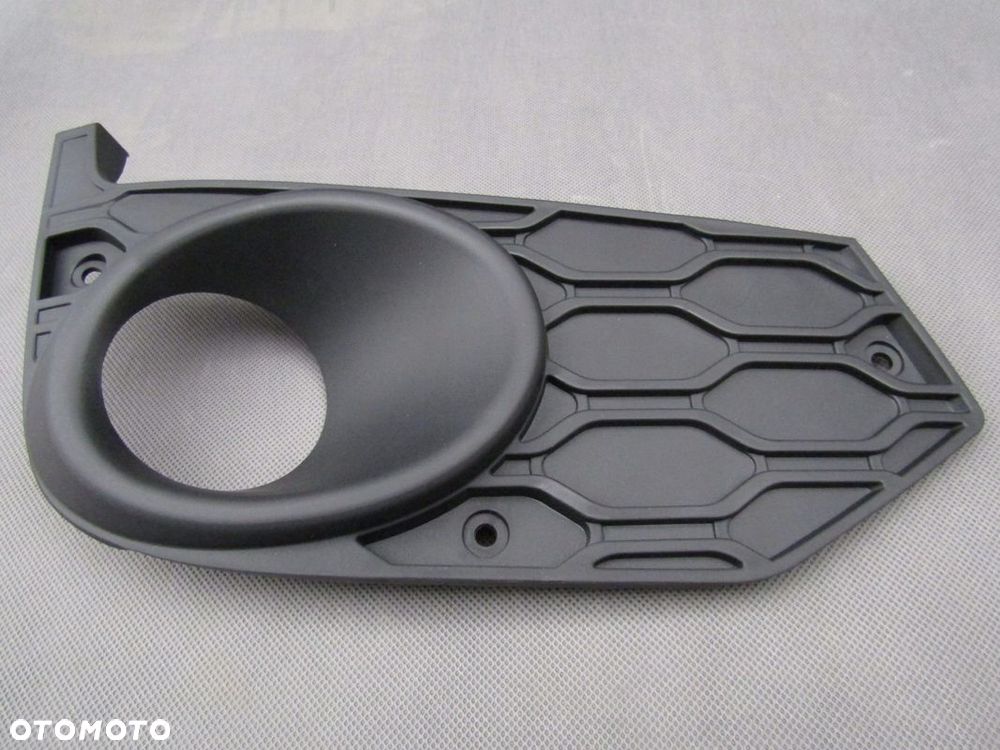 Zderzak przedni Iveco Daily 14 - 19 - 7