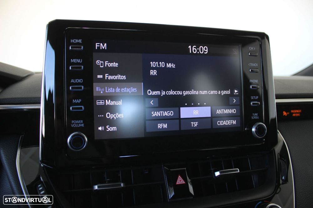 Toyota Corolla 1.8 Hybrid Comfort - 24