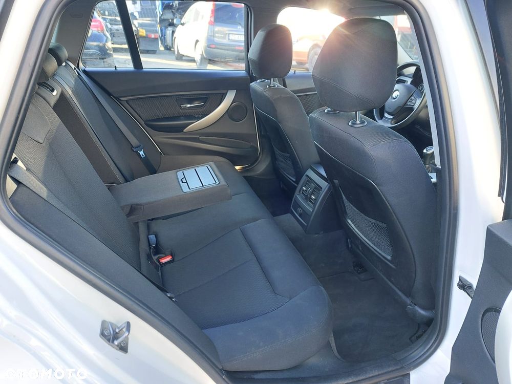 BMW Seria 3 - 11