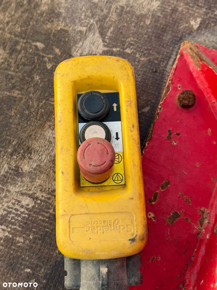 Volkswagen Crafter, Bliźniak, Doka 5/6 osób, Dźwig HMF 500kg - 6