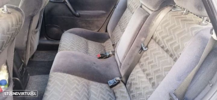 Opel Vectra Caravan 2.0 DTi Sport - 4