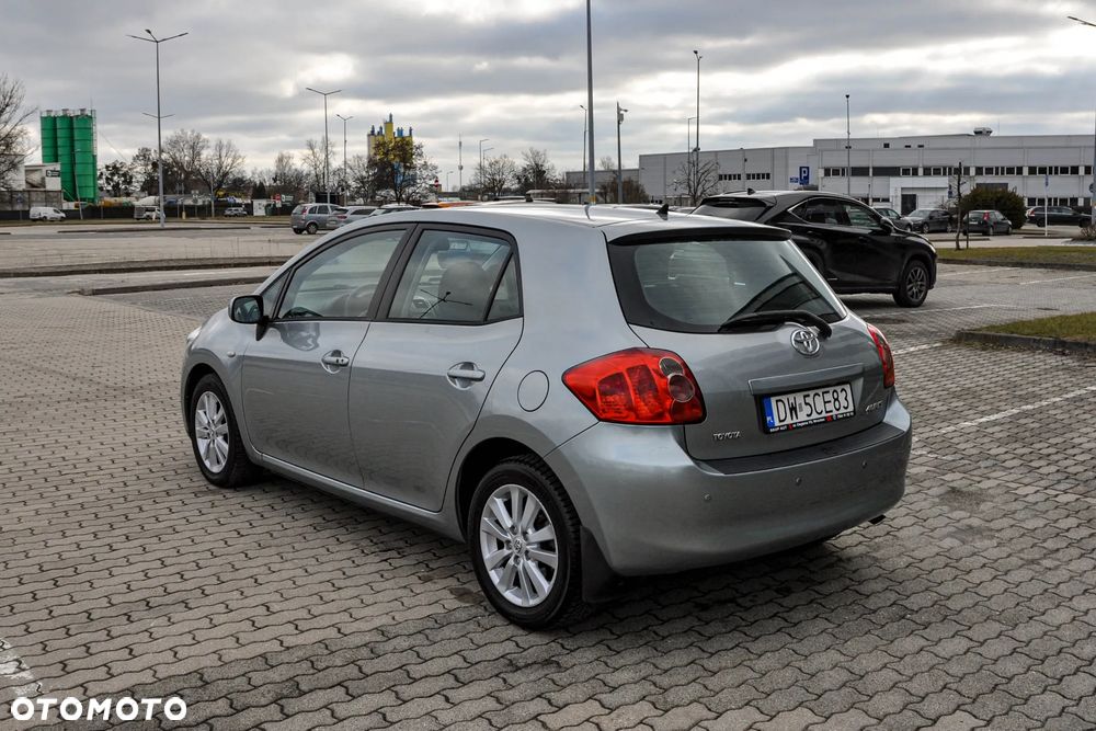 Toyota Auris - 3
