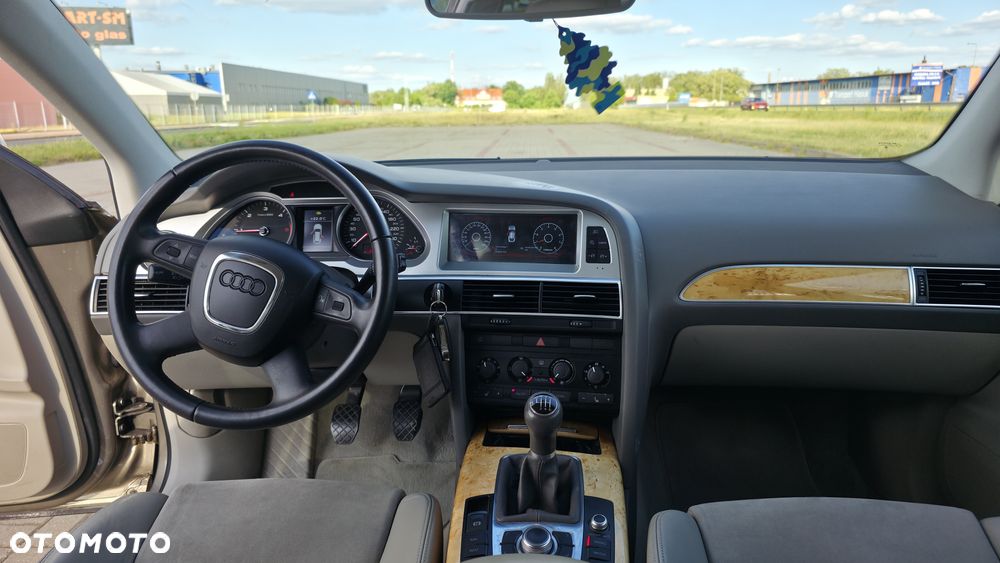 Audi A6 Avant 2.0 TDI - 10