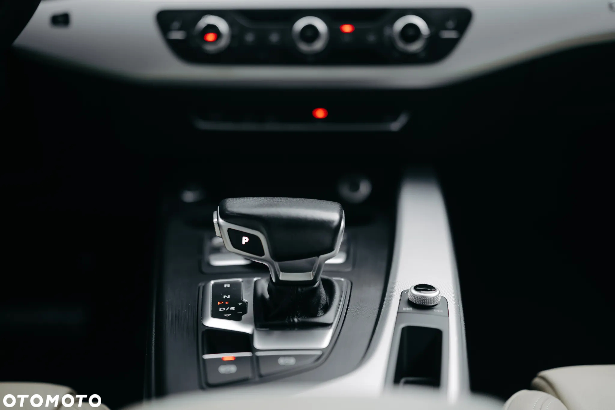 Audi A5 2.0 TFSI Quattro S tronic - 23