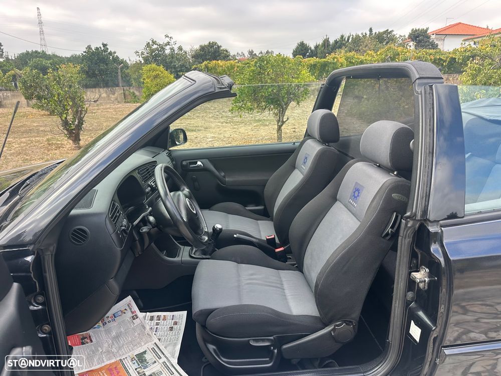 VW Golf Cabriolet 1.9 TDI Trendl. - 11