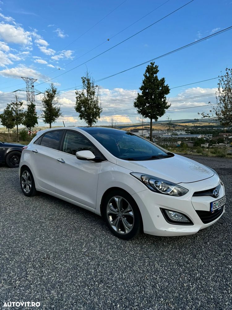 Hyundai i30 1.6 CRDI Comfort+ - 1