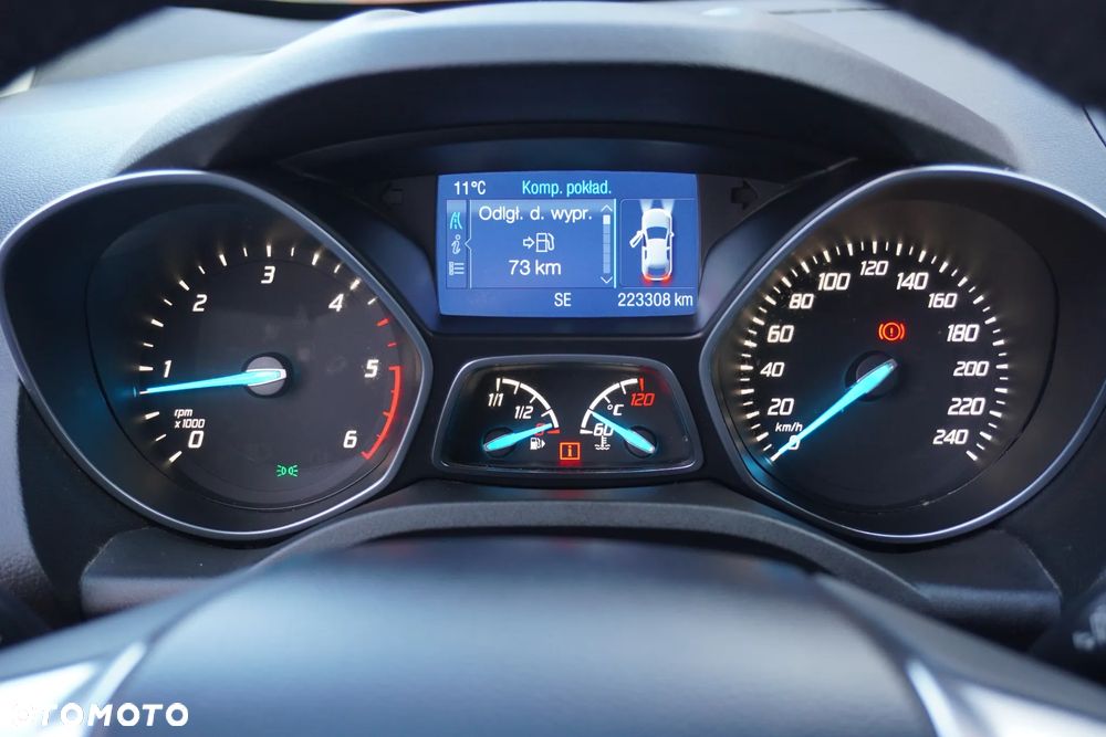 Ford Kuga 2.0 TDCi 4x4 Titanium - 32